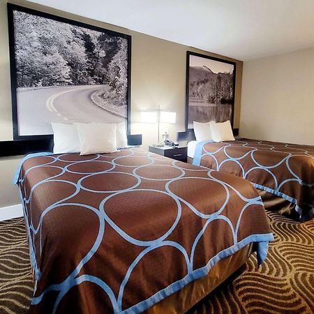 ซูเปอร์ 8 บาย วินด์แฮม แมเรียน นอร์ทแคโรไลนา Hotel ภายนอก รูปภาพ