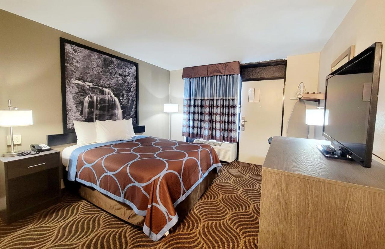 ซูเปอร์ 8 บาย วินด์แฮม แมเรียน นอร์ทแคโรไลนา Hotel ภายนอก รูปภาพ